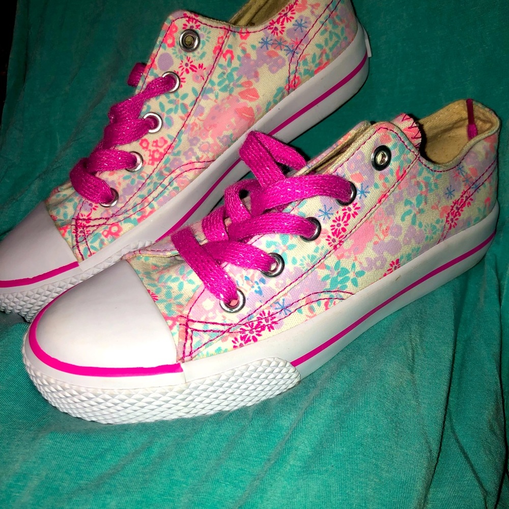 Floral Print Airwalk Shoes Size 1.5y